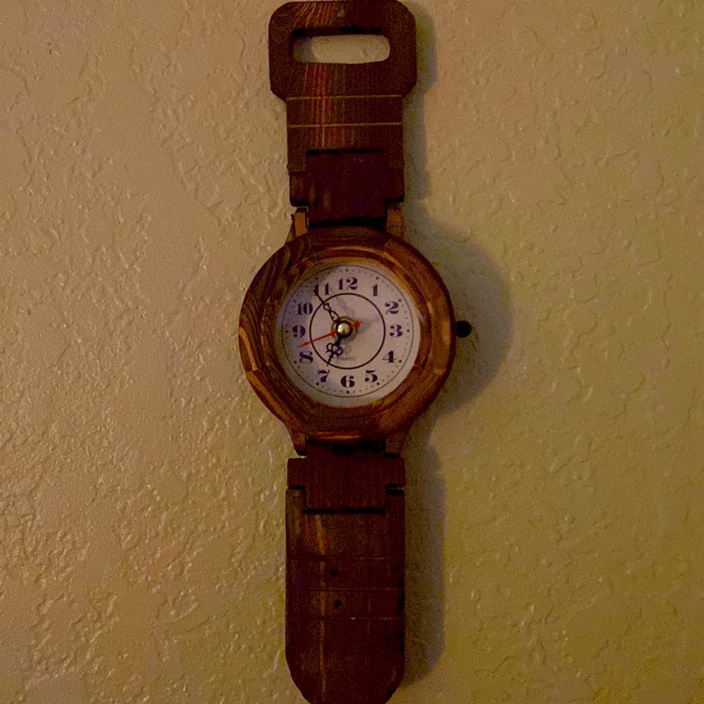 Wall clock